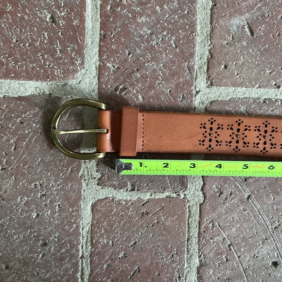 Lucky Brand Leather Belt - Picture 13 of 16
